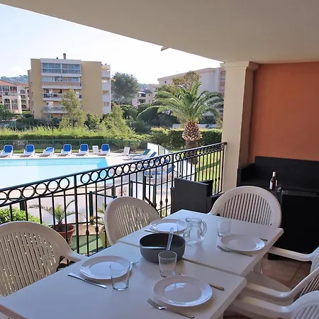 Port Marine Apartmán *