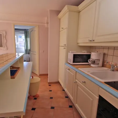 Port Marine Apartmán *