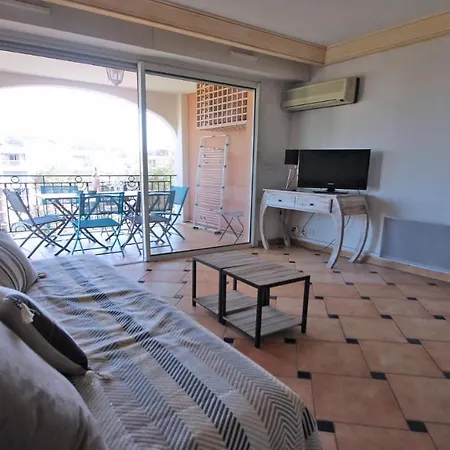 Port Marine Apartmán *